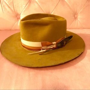 *OFFERS WELCOME* TRADE ONLY NOW  100% Beaver